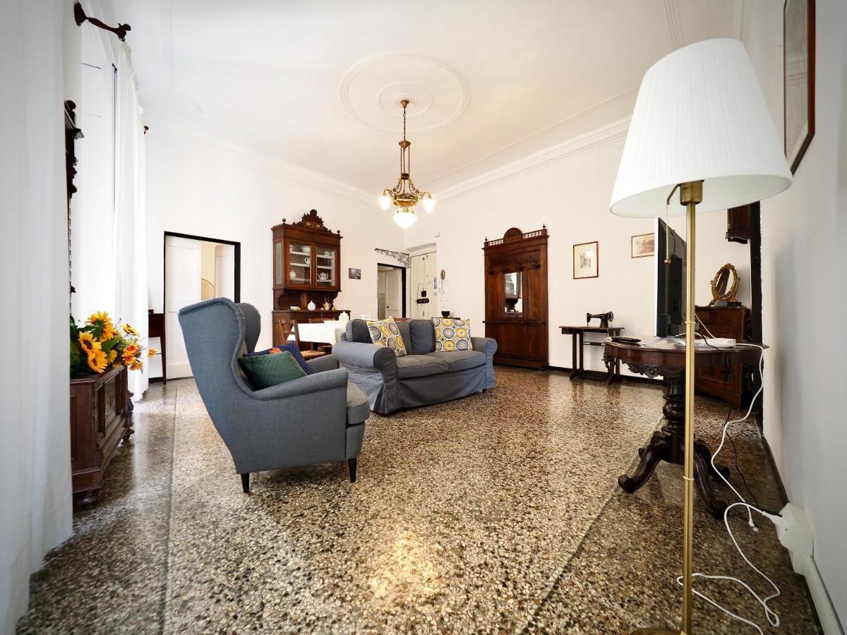 Appartement Dimora Sarzano Acquario - Genovabnb It Extérieur photo
