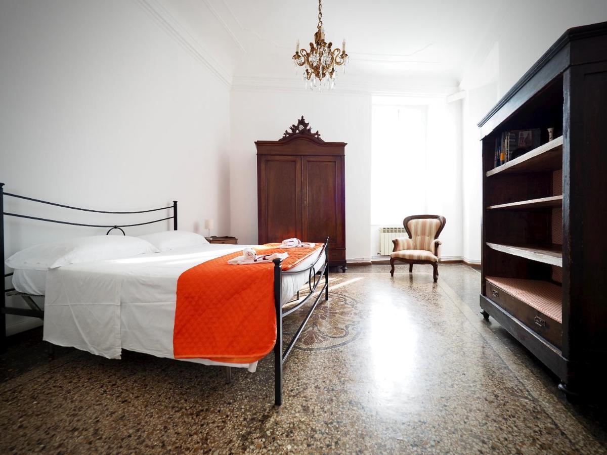 Appartement Dimora Sarzano Acquario - Genovabnb It Extérieur photo